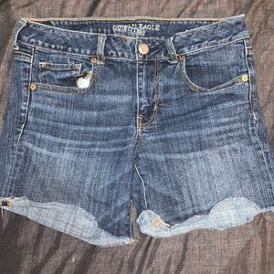 American Eagle Mid Rise Stretch Shorts